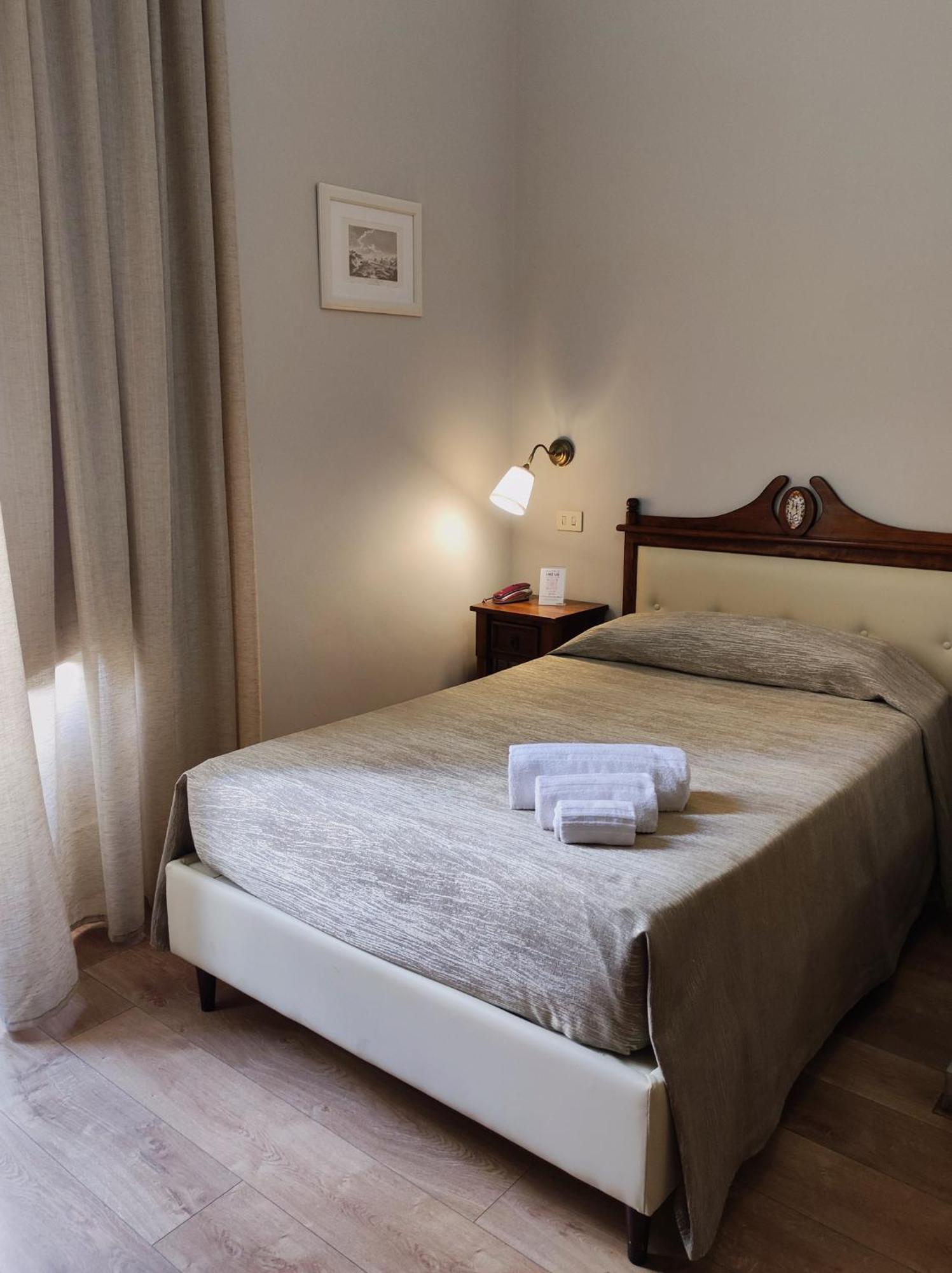 La Collegiata Guest House カターニア エクステリア 写真